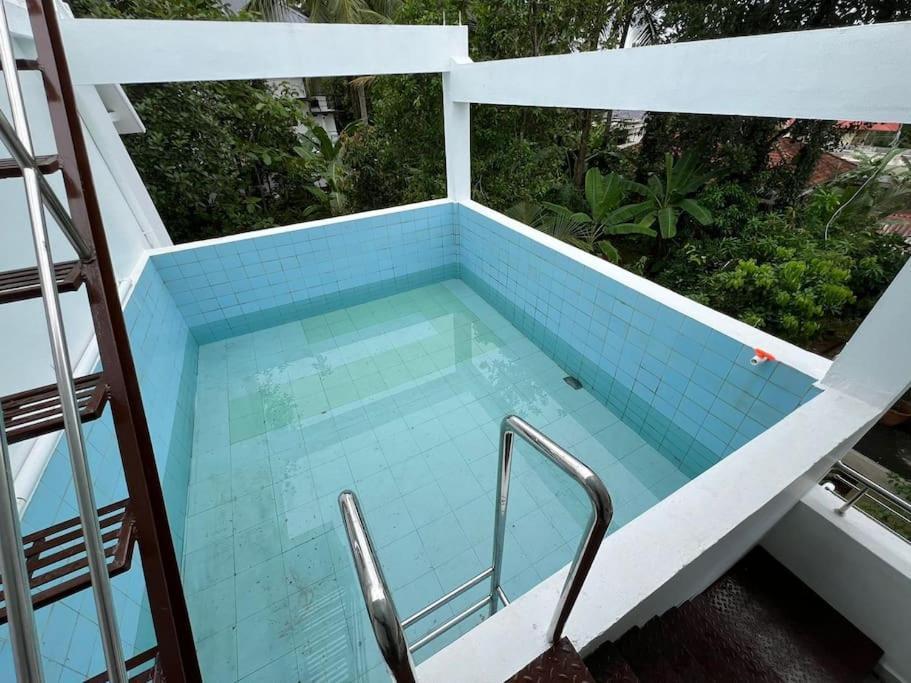 Kalarikkal House Villa Kochi Exterior photo