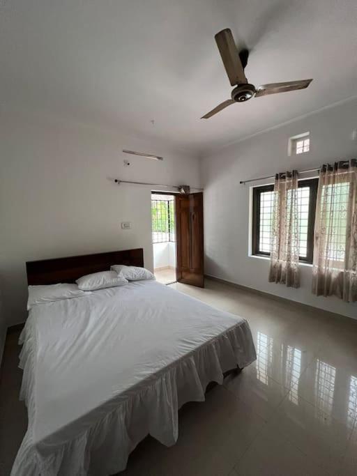 Kalarikkal House Villa Kochi Exterior photo
